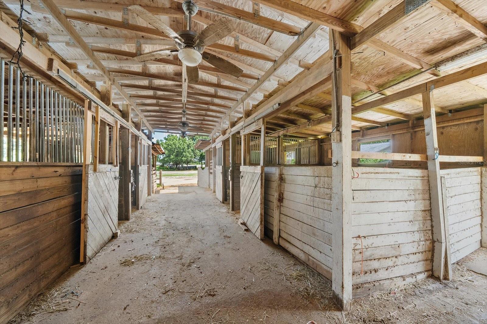 6709 PROCTOR RD, SARASOTA, FL — photo 47