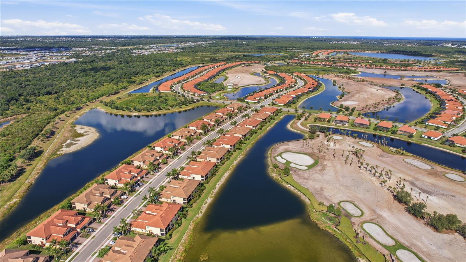 10792 TARFLOWER DR #102, VENICE, FL — photo 31