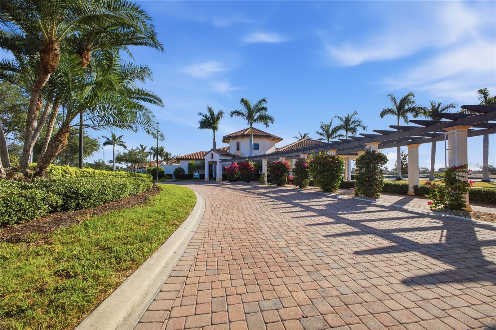 10792 TARFLOWER DR #102, VENICE, FL — photo 33