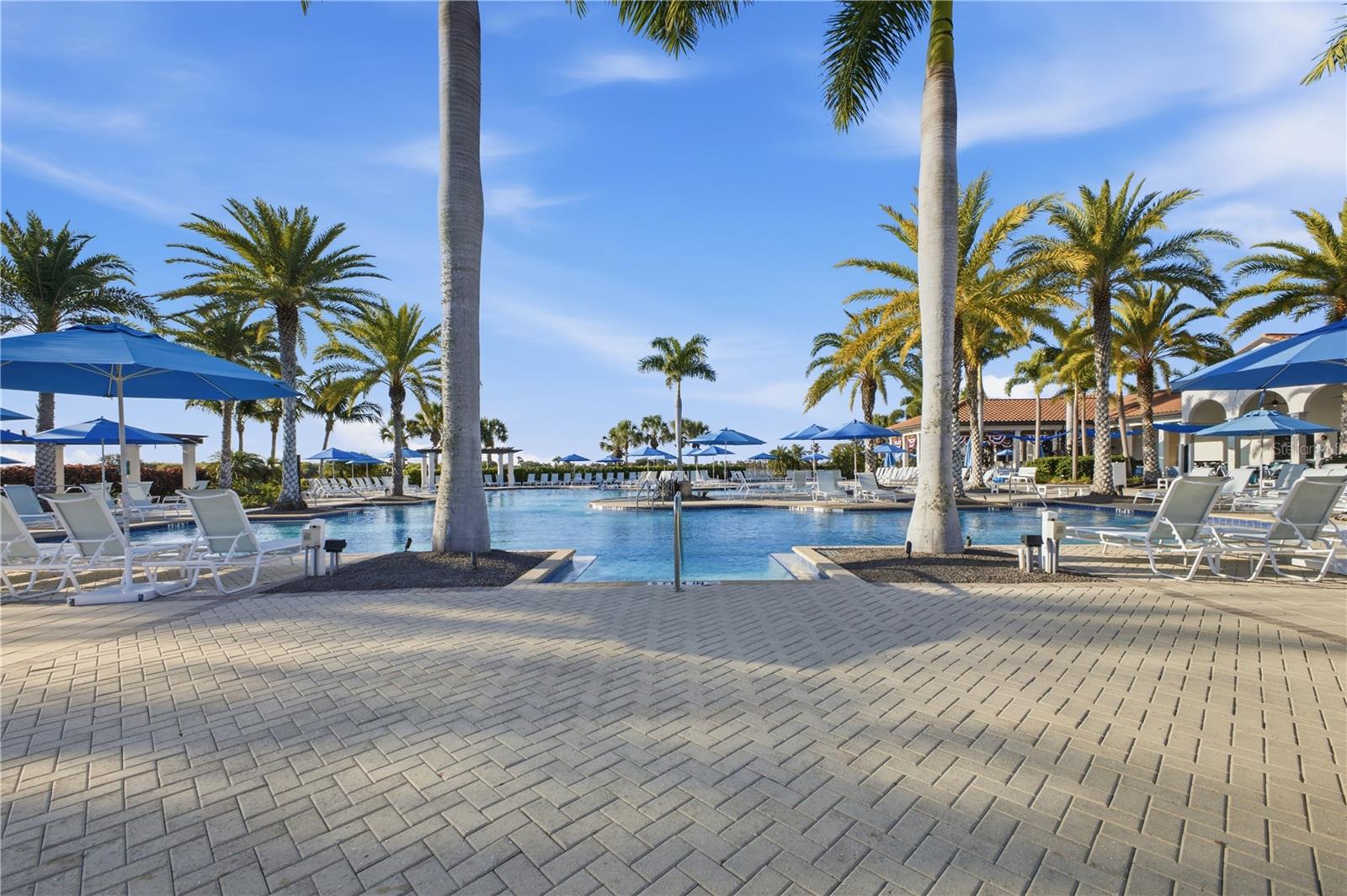10792 TARFLOWER DR #102, VENICE, FL — photo 36