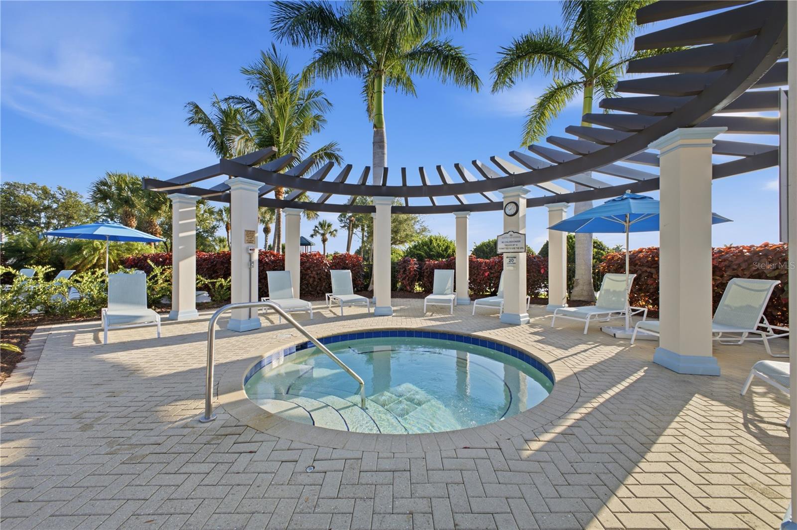 10792 TARFLOWER DR #102, VENICE, FL — photo 40