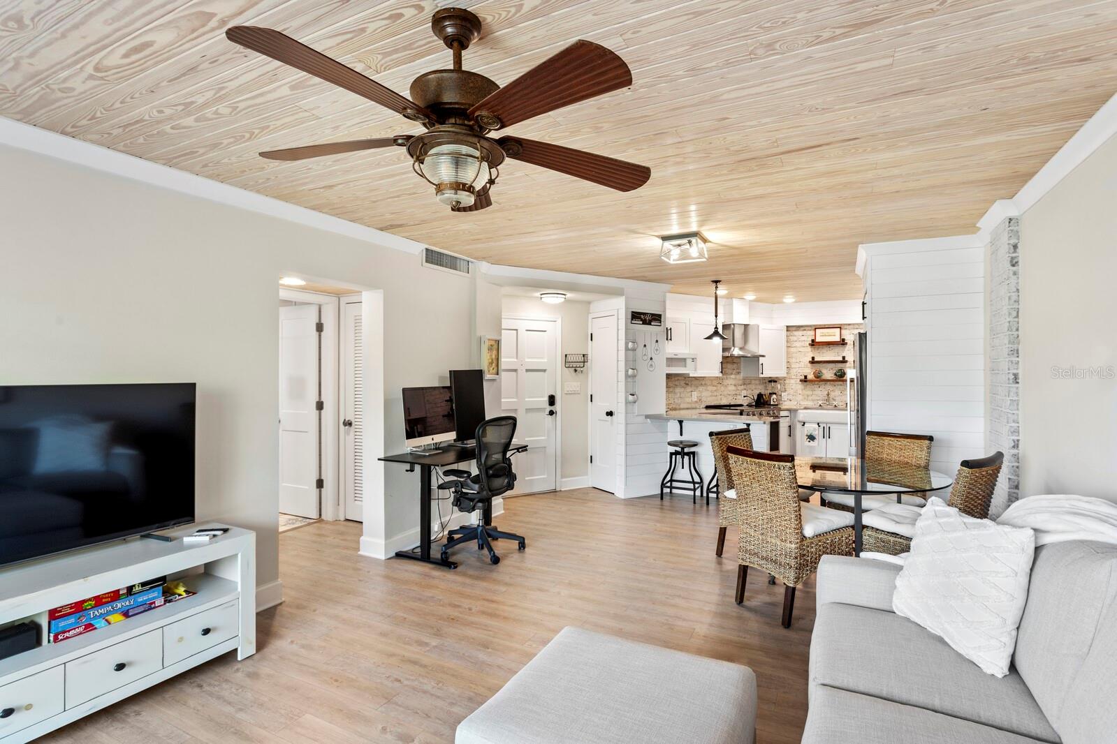 1200 N SHORE DR NE #313, ST PETERSBURG, FL — photo 12