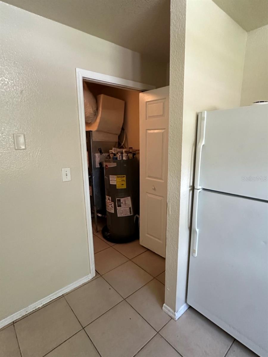 3613 E CHELSEA ST, TAMPA, FL — photo 41