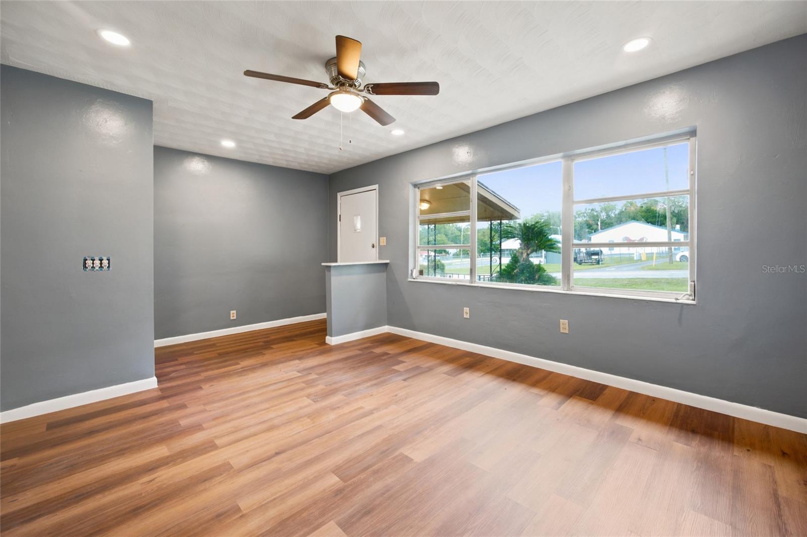 10920 SE 55TH AVE, BELLEVIEW, FL — photo 5