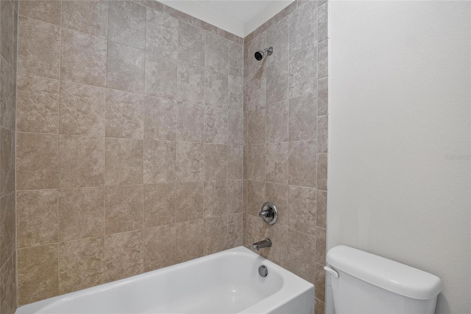 16220 BAYBERRY VIEW DR, LITHIA, FL — photo 37