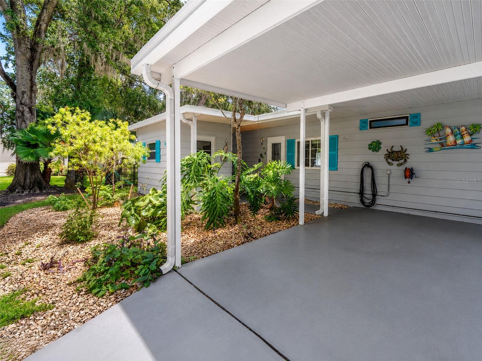 604 TOPSIDE CIR, EDGEWATER, FL — photo 2