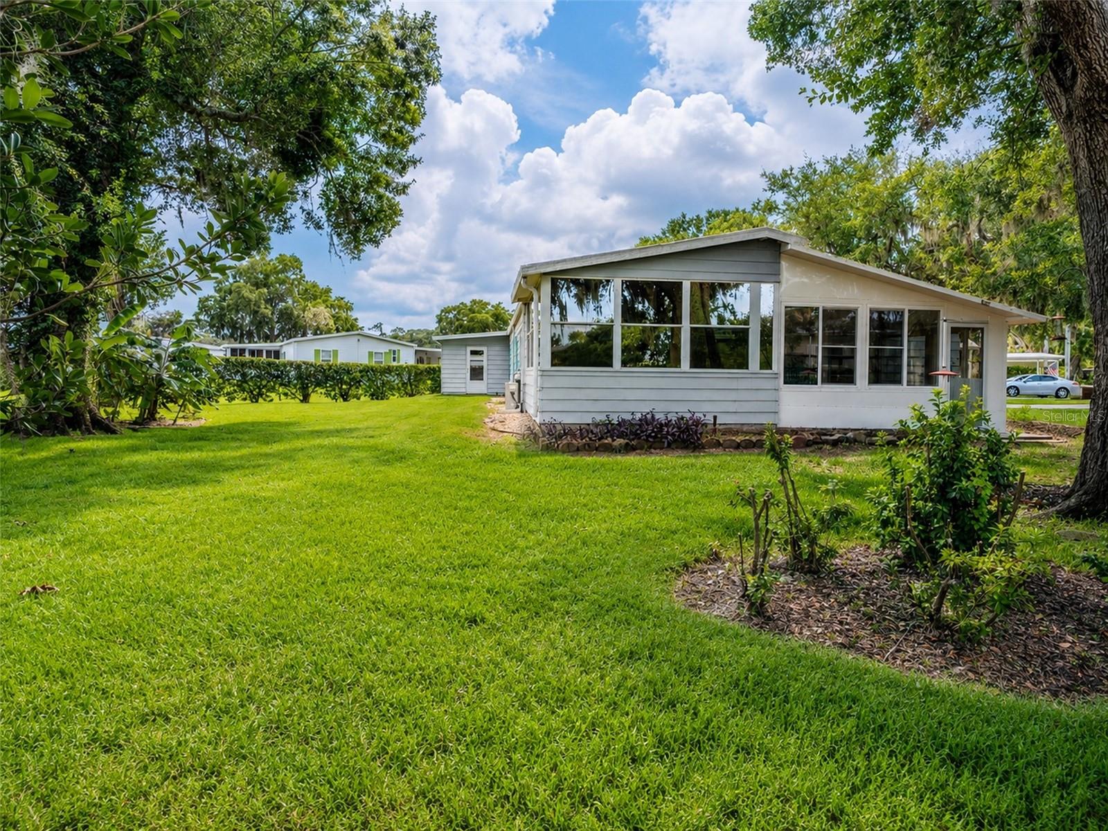 604 TOPSIDE CIR, EDGEWATER, FL — photo 37