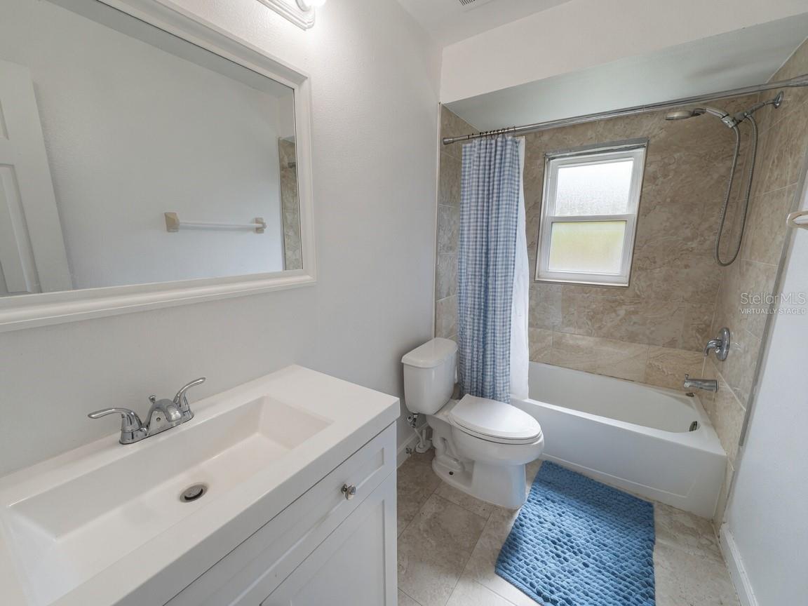 31 DEACON JONES BLVD #A & B, ORLANDO, FL — photo 10