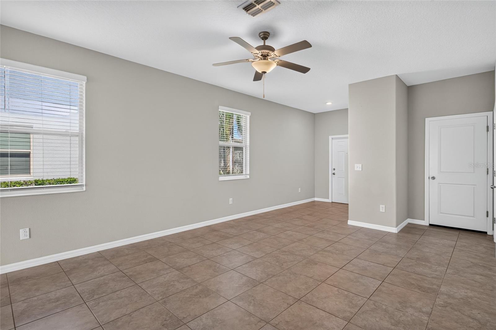 7617 GINGER LILY CT, TAMPA, FL — photo 12