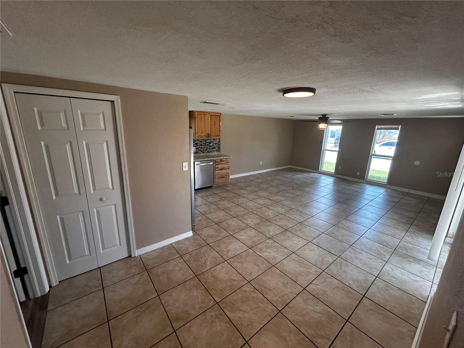 7335 GULF HIGHLANDS DR, PORT RICHEY, FL — photo 41