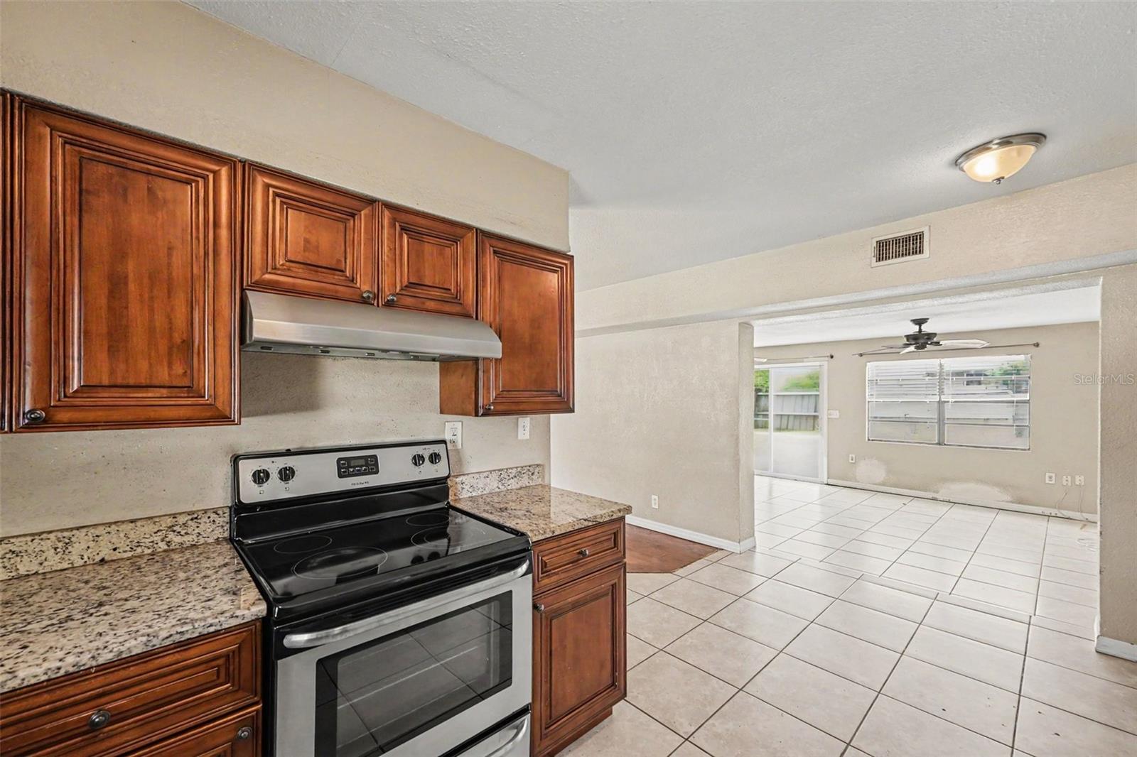 11428 75TH AVE, SEMINOLE, FL — photo 11