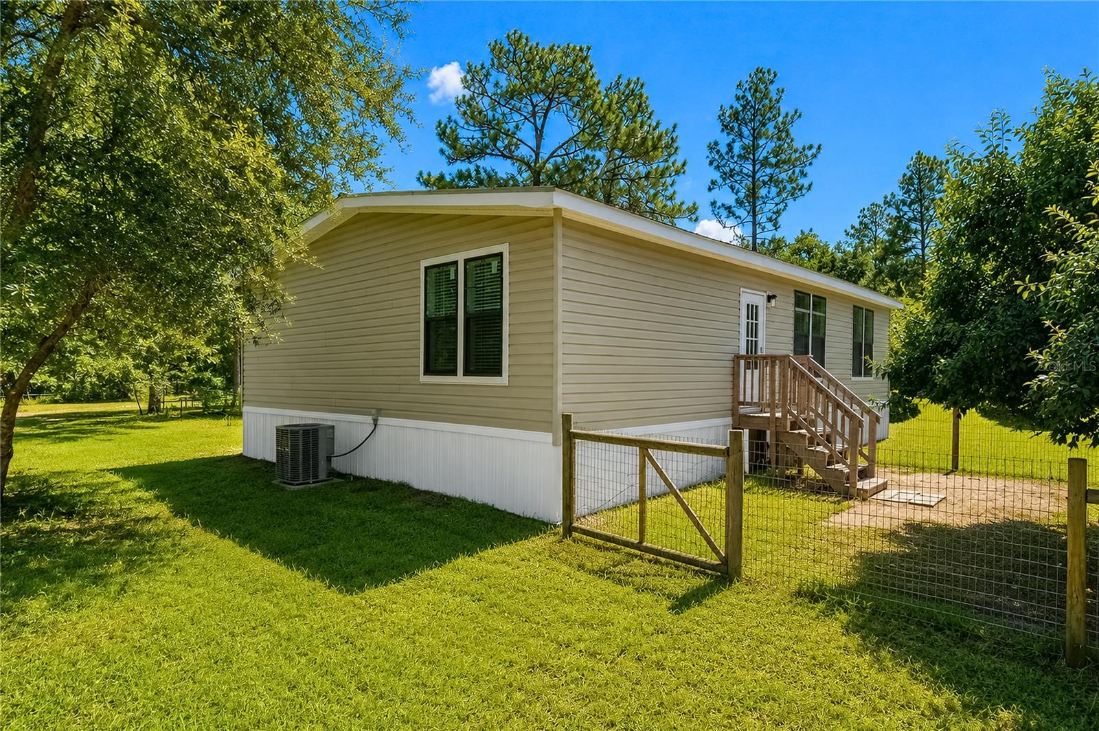 181 WINDY HILLS RD, HAWTHORNE, FL — photo 10
