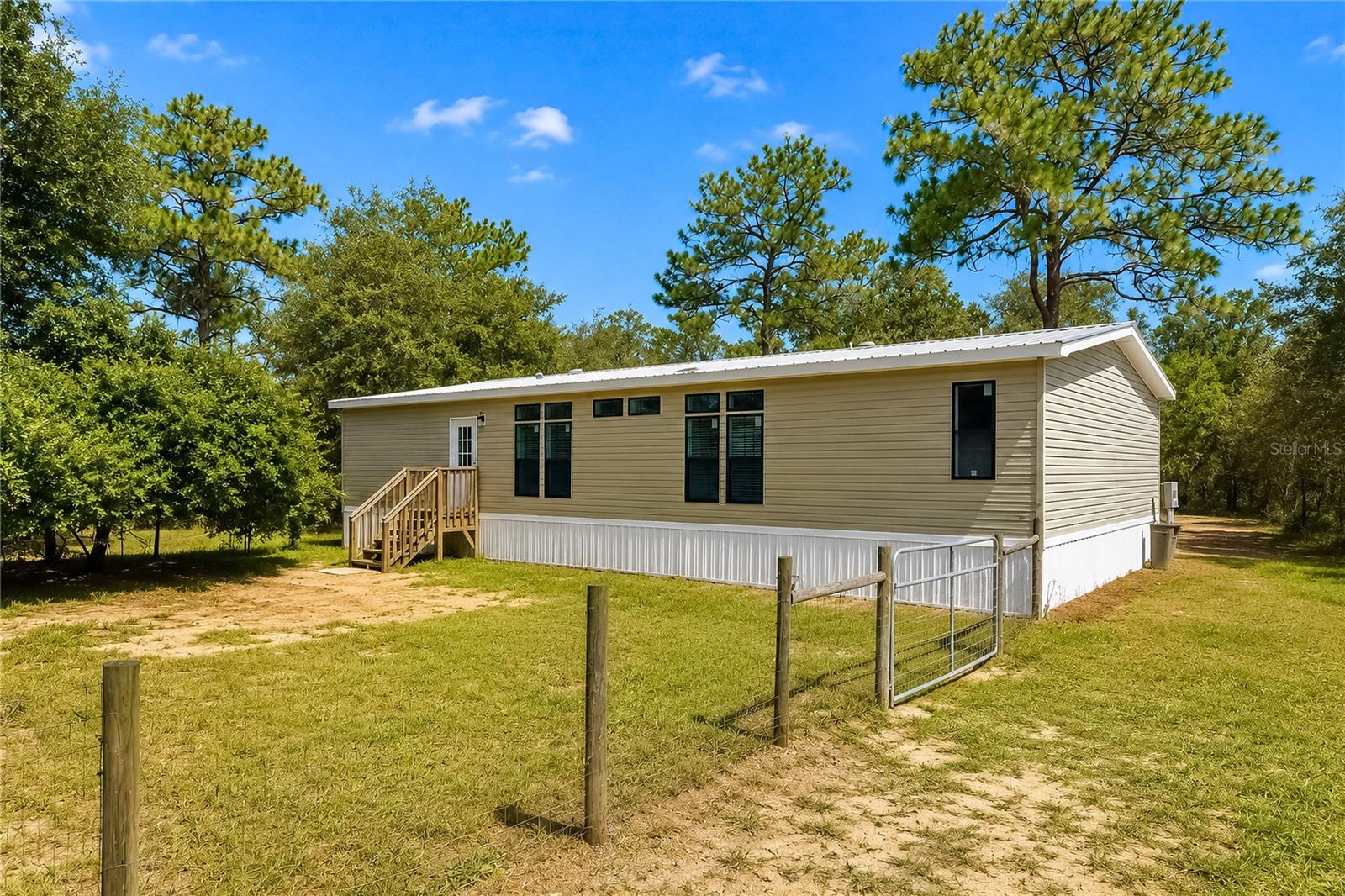 181 WINDY HILLS RD, HAWTHORNE, FL — photo 36