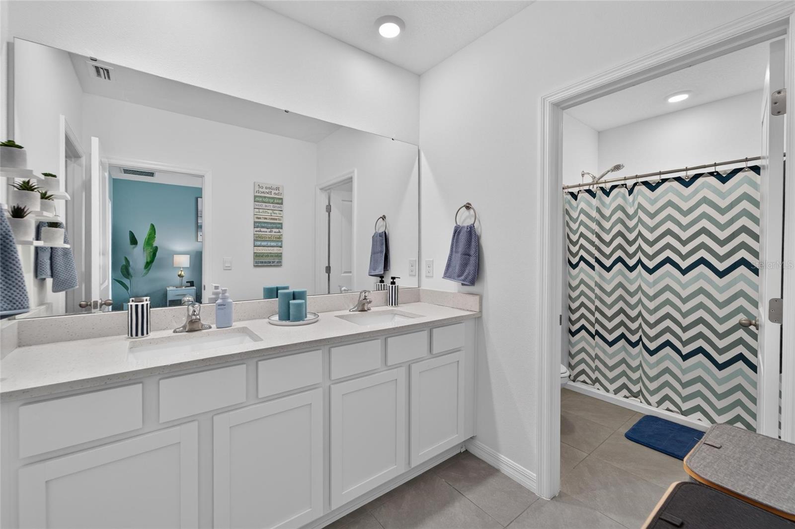 472 MANGROVE SHADE CIR, APOLLO BEACH, FL — photo 47