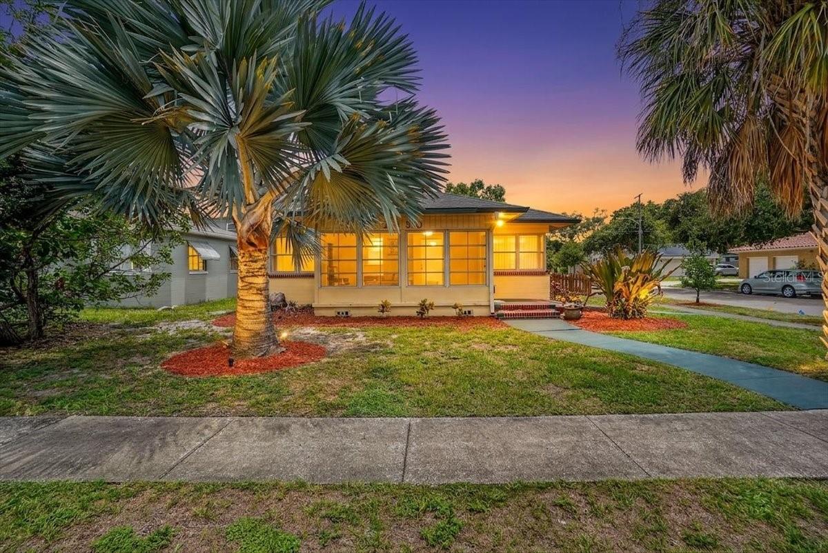 2850 9TH AVE N, ST PETERSBURG, FL — photo 2