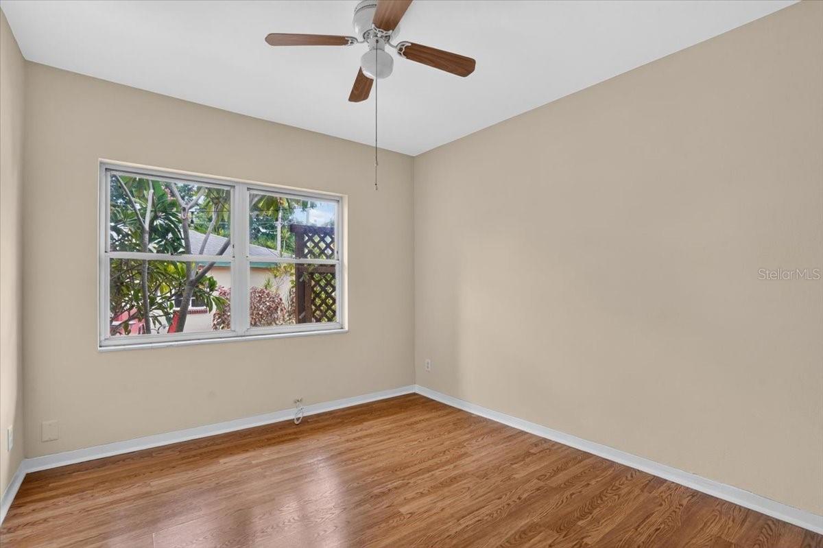 2850 9TH AVE N, ST PETERSBURG, FL — photo 19