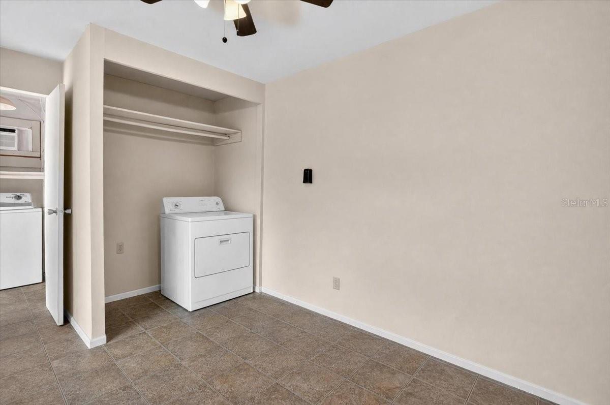 2850 9TH AVE N, ST PETERSBURG, FL — photo 30