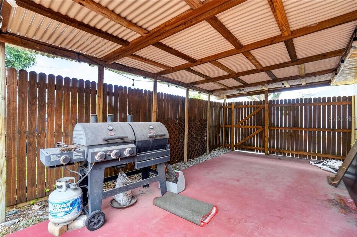 2850 9TH AVE N, ST PETERSBURG, FL — photo 32