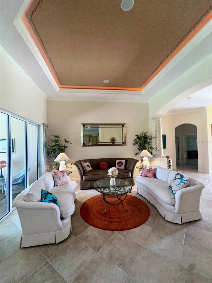 194 MONTELLUNA DR, NORTH VENICE, FL — photo 12