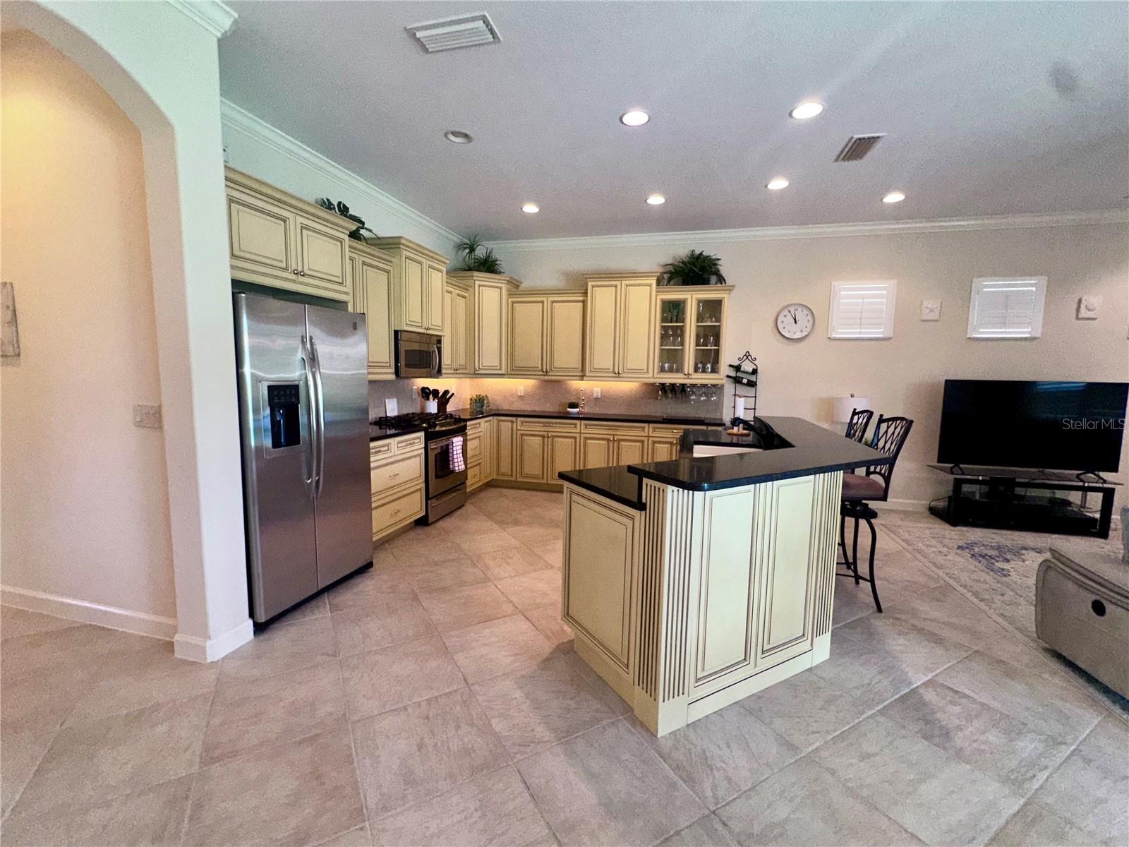 194 MONTELLUNA DR, NORTH VENICE, FL — photo 15