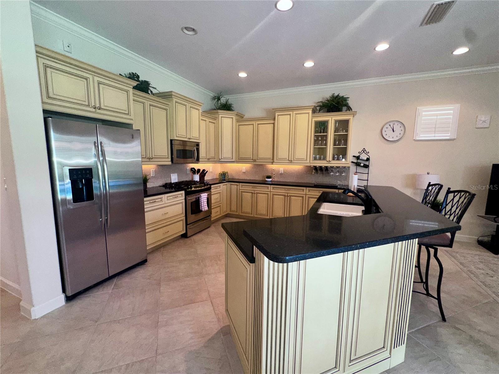 194 MONTELLUNA DR, NORTH VENICE, FL — photo 16