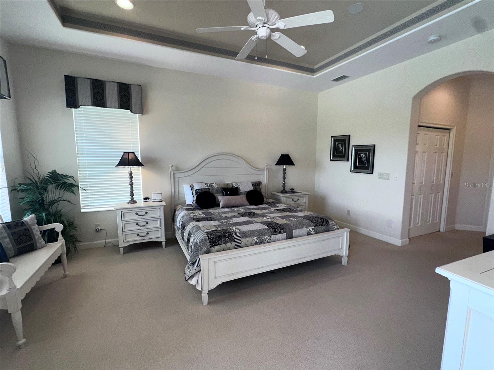 194 MONTELLUNA DR, NORTH VENICE, FL — photo 35