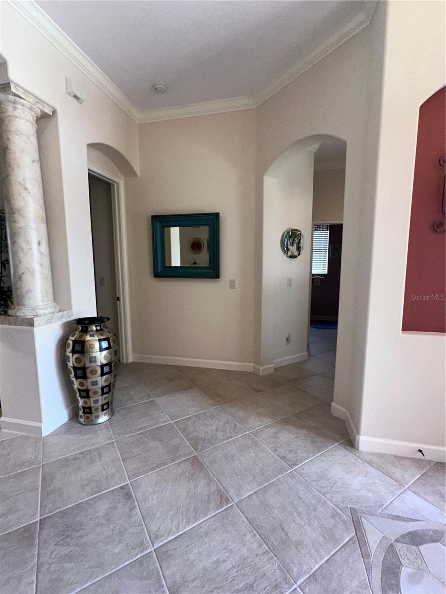 194 MONTELLUNA DR, NORTH VENICE, FL — photo 37