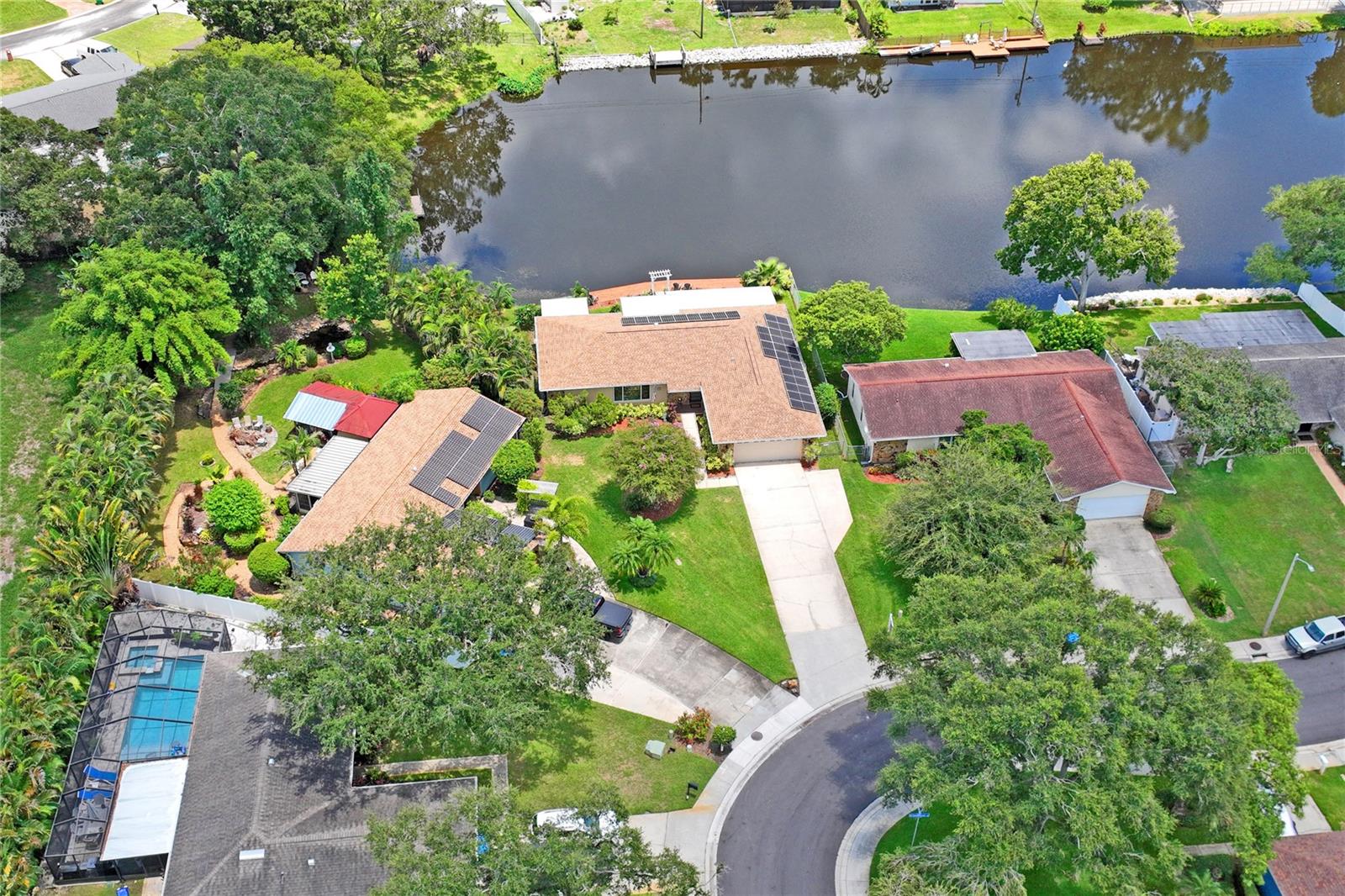 10681 SEMINOLE FOREST ST E, SEMINOLE, FL — photo 10