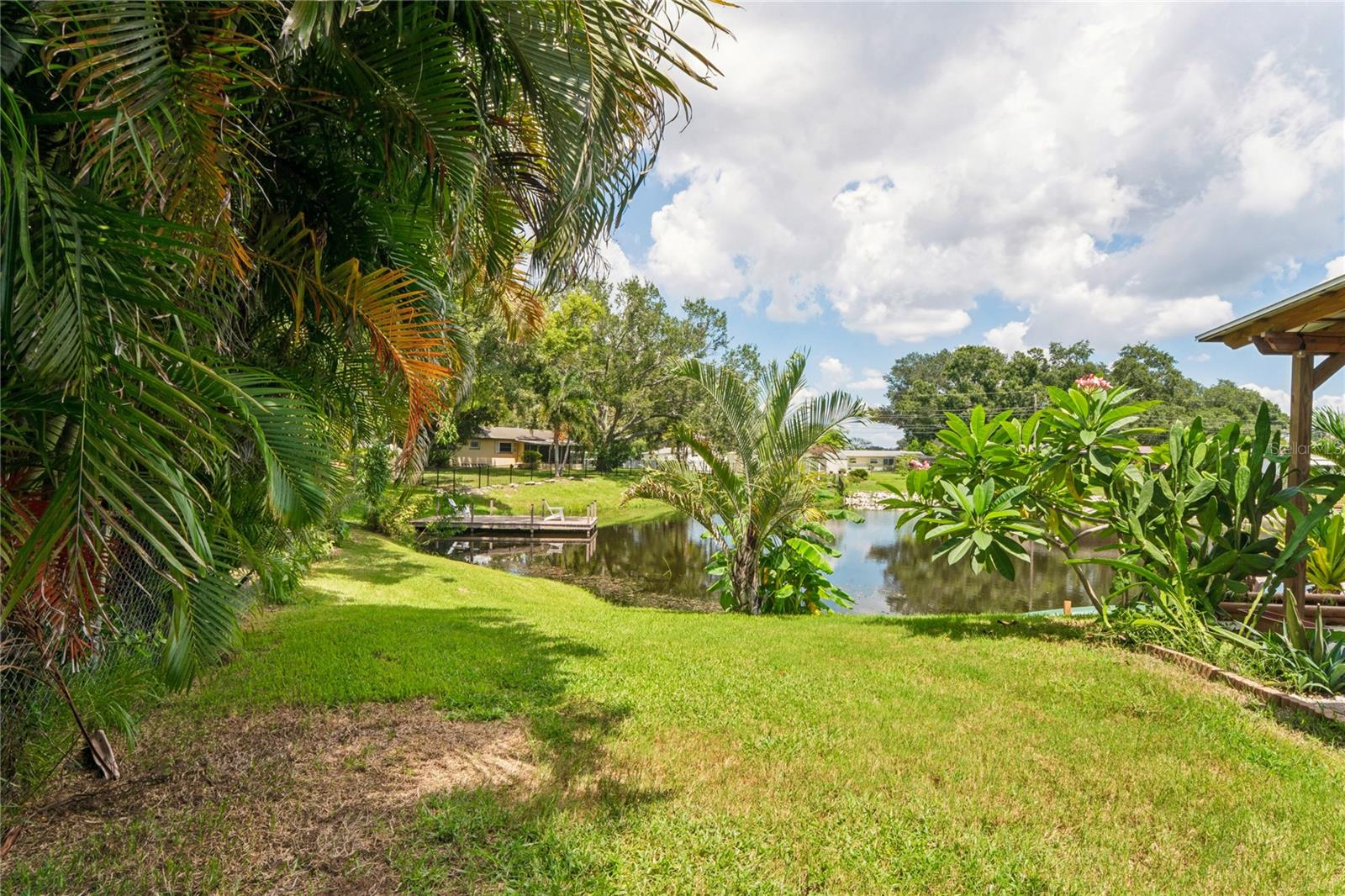 10681 SEMINOLE FOREST ST E, SEMINOLE, FL — photo 16