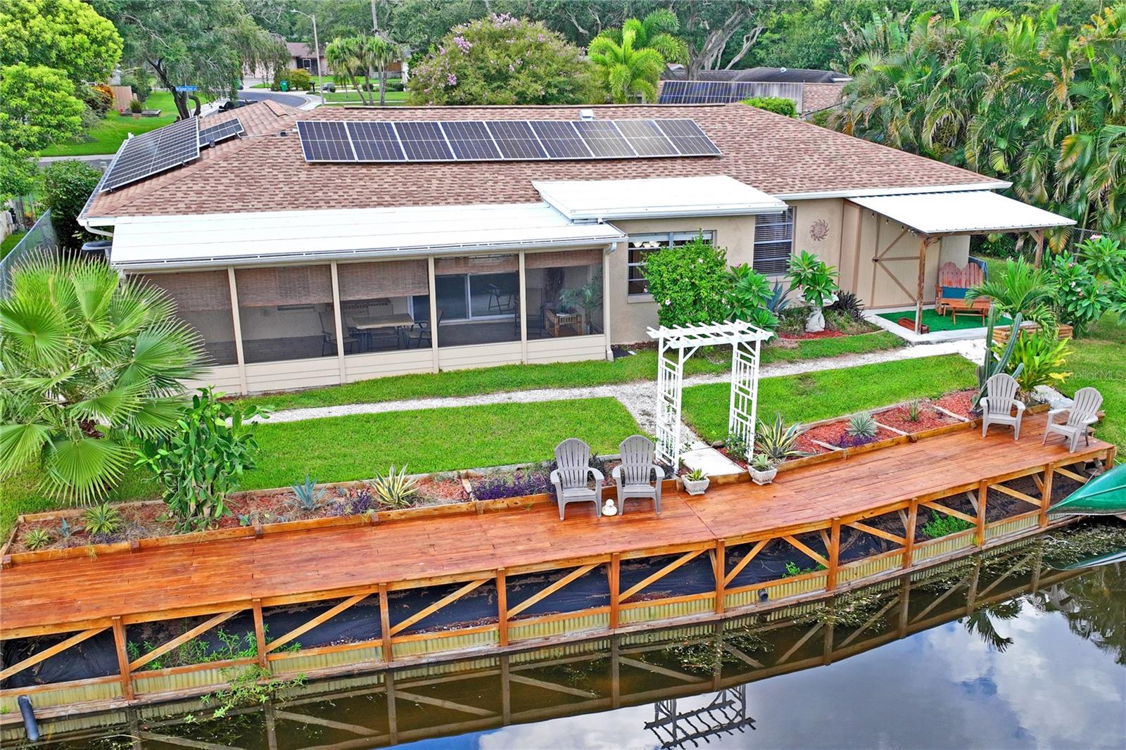 10681 SEMINOLE FOREST ST E, SEMINOLE, FL — photo 21