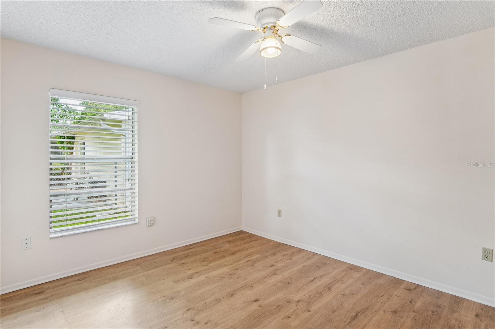 10681 SEMINOLE FOREST ST E, SEMINOLE, FL — photo 33