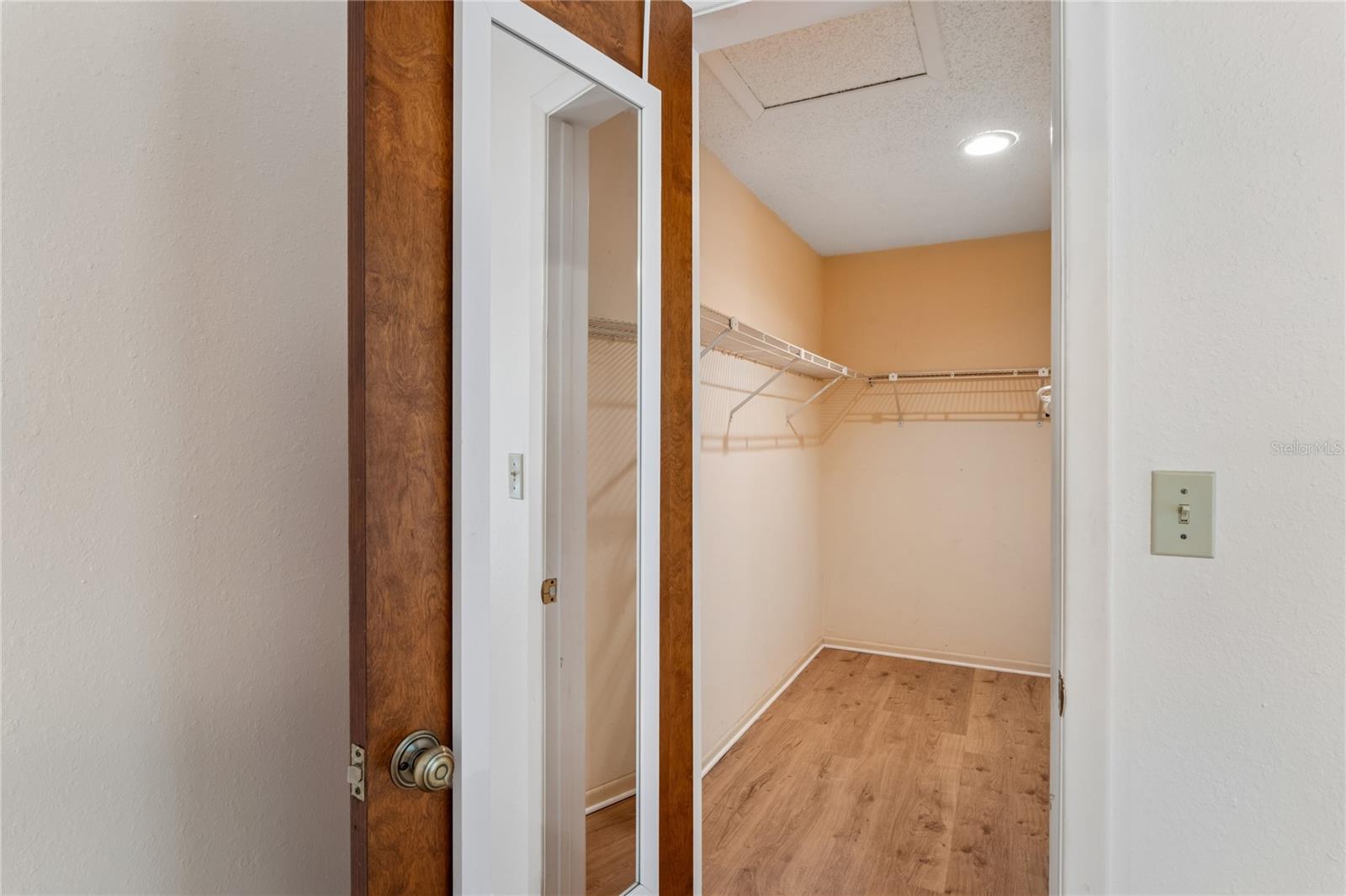 10681 SEMINOLE FOREST ST E, SEMINOLE, FL — photo 43