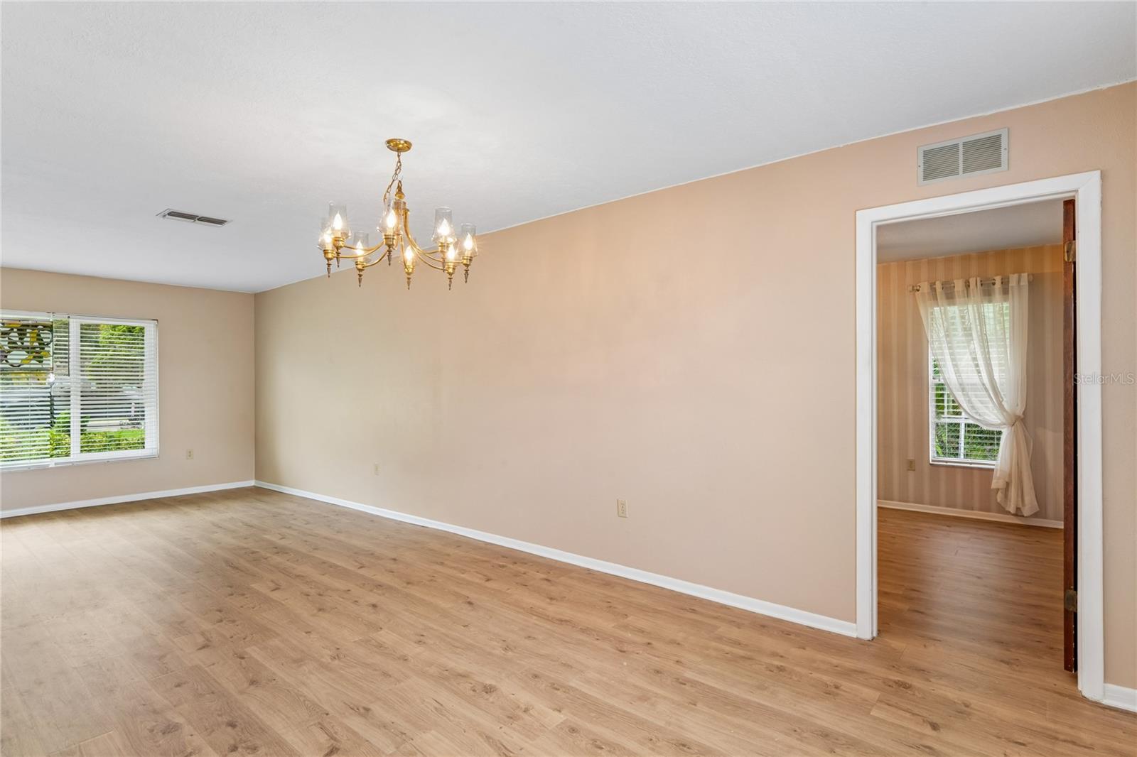 10681 SEMINOLE FOREST ST E, SEMINOLE, FL — photo 52