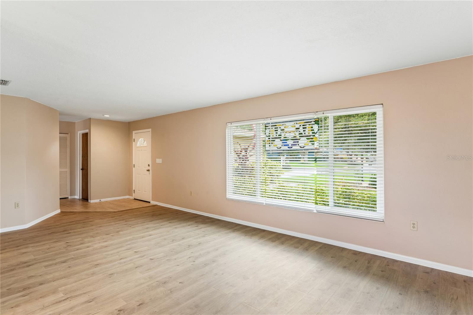 10681 SEMINOLE FOREST ST E, SEMINOLE, FL — photo 63