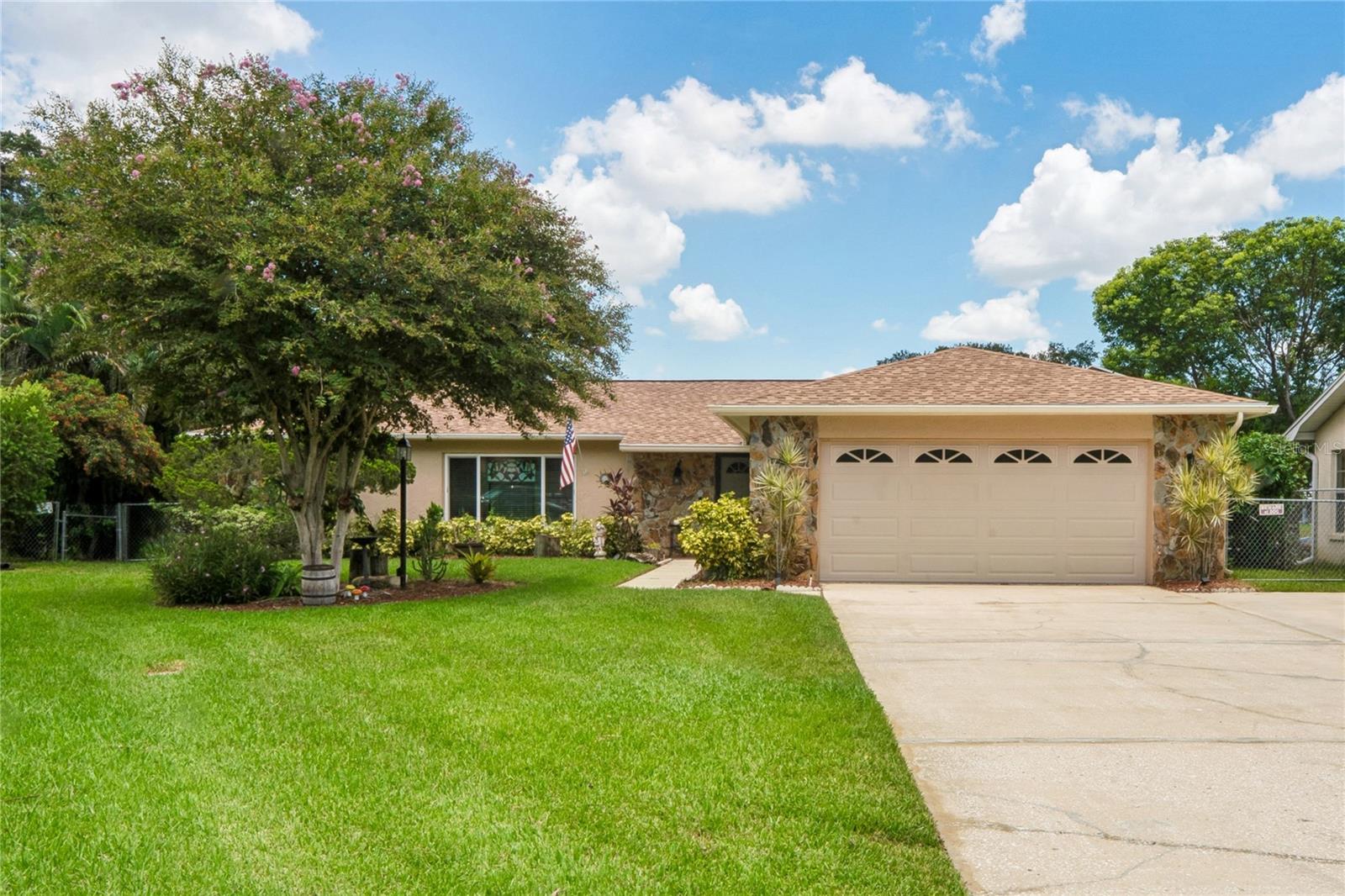10681 SEMINOLE FOREST ST E, SEMINOLE, FL — photo 70
