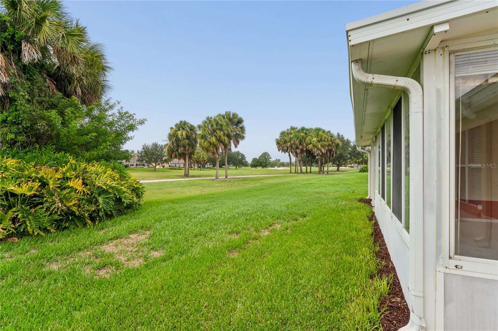 2208 WORTHINGTON GREENS DR #2208, SUN CITY CENTER, FL — photo 31