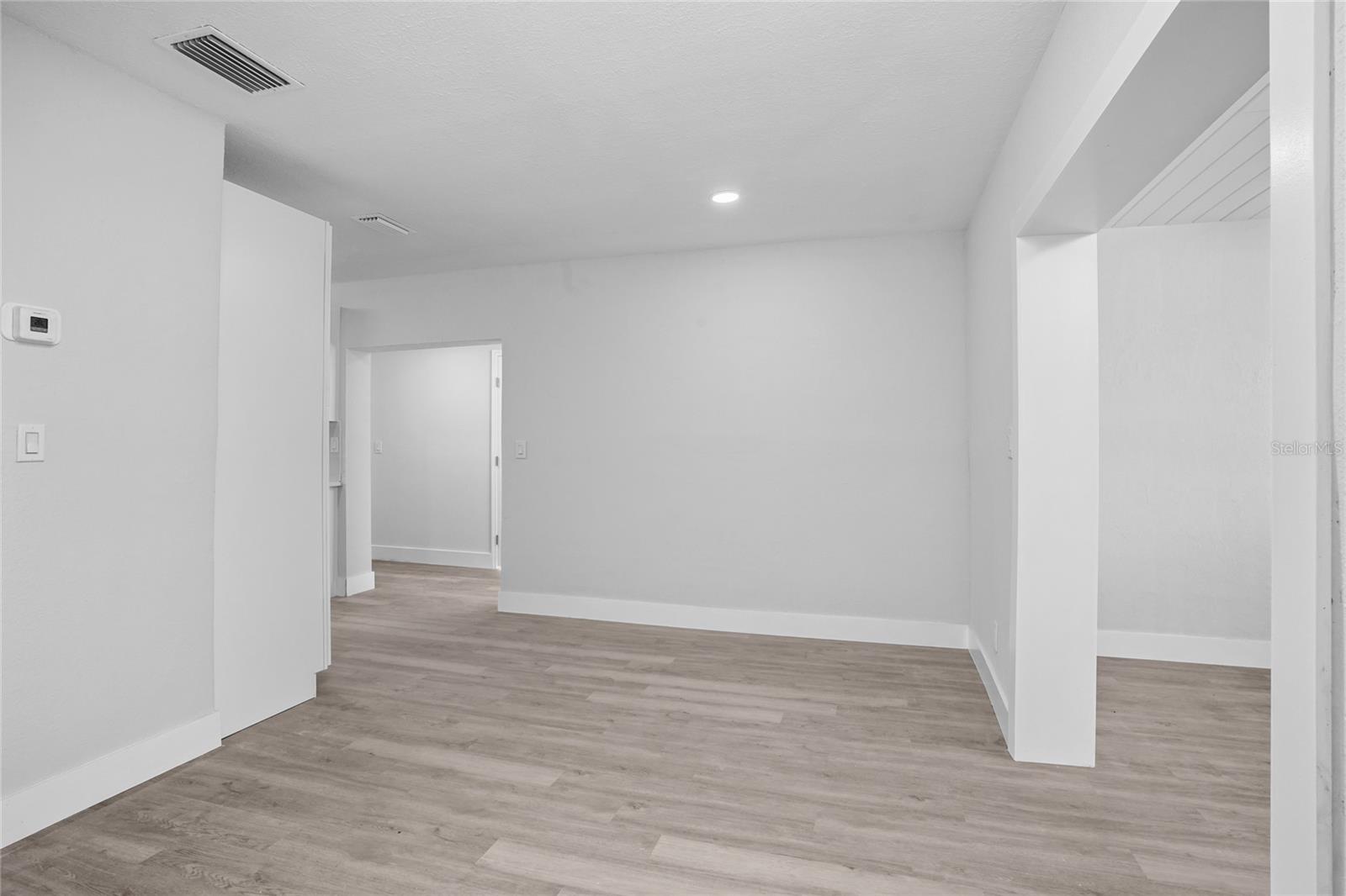 630 180TH AVE E, REDINGTON SHORES, FL — photo 4