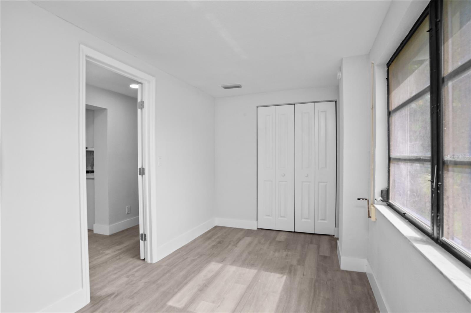 630 180TH AVE E, REDINGTON SHORES, FL — photo 11