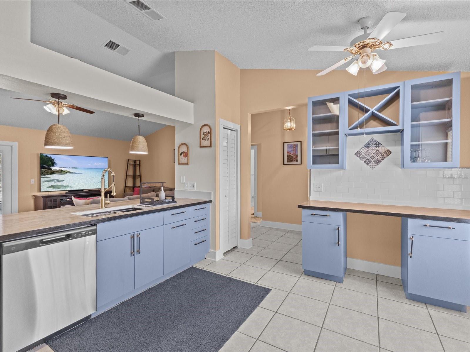 226 WINDWARD WAY, DAVENPORT, FL — photo 9