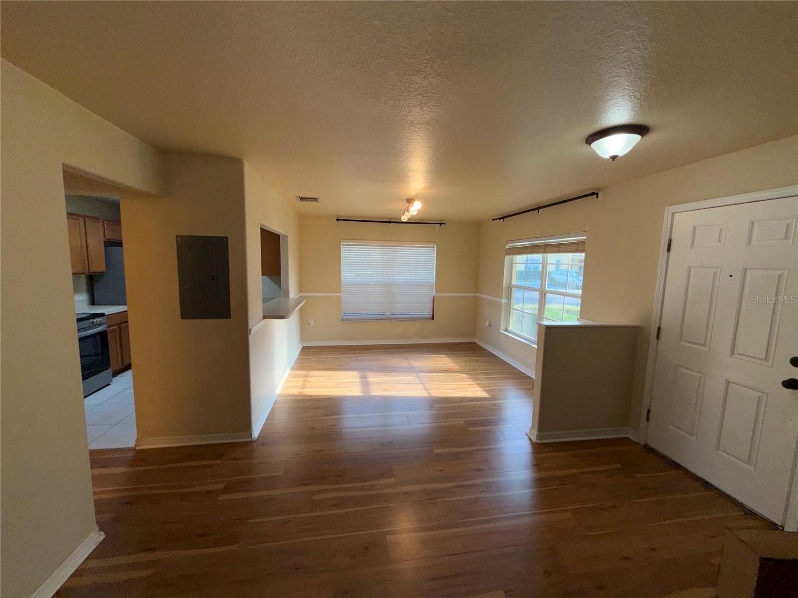 37603 DALIHA TER, ZEPHYRHILLS, FL — photo 4