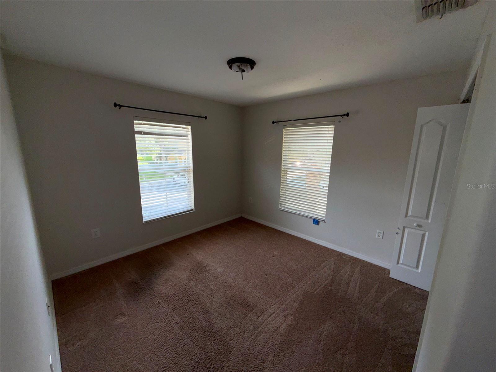 37603 DALIHA TER, ZEPHYRHILLS, FL — photo 16