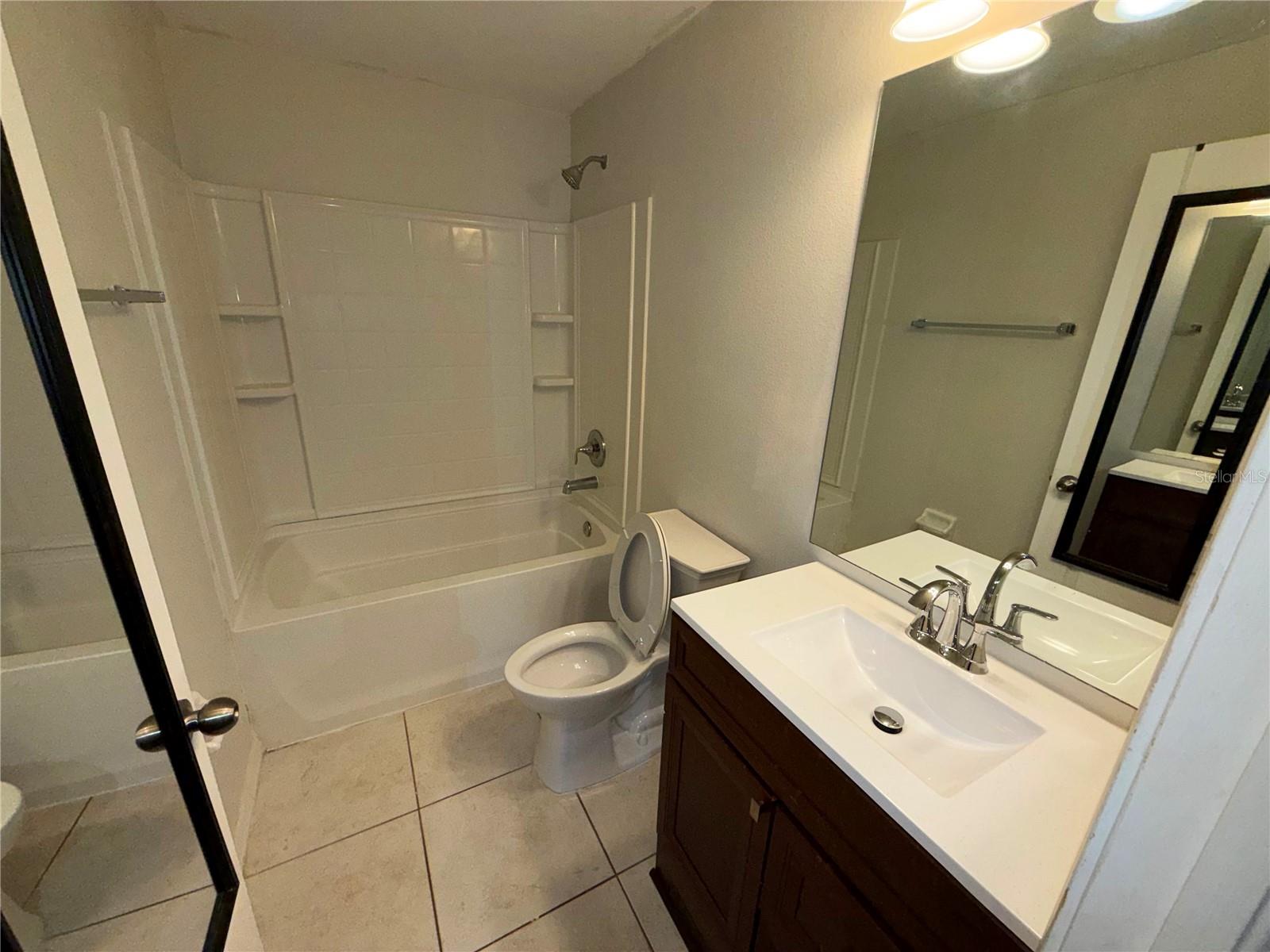 37603 DALIHA TER, ZEPHYRHILLS, FL — photo 21