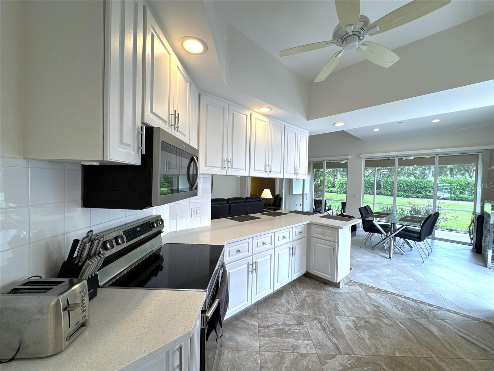 4402 NOVATO CT, NAPLES, FL — photo 6