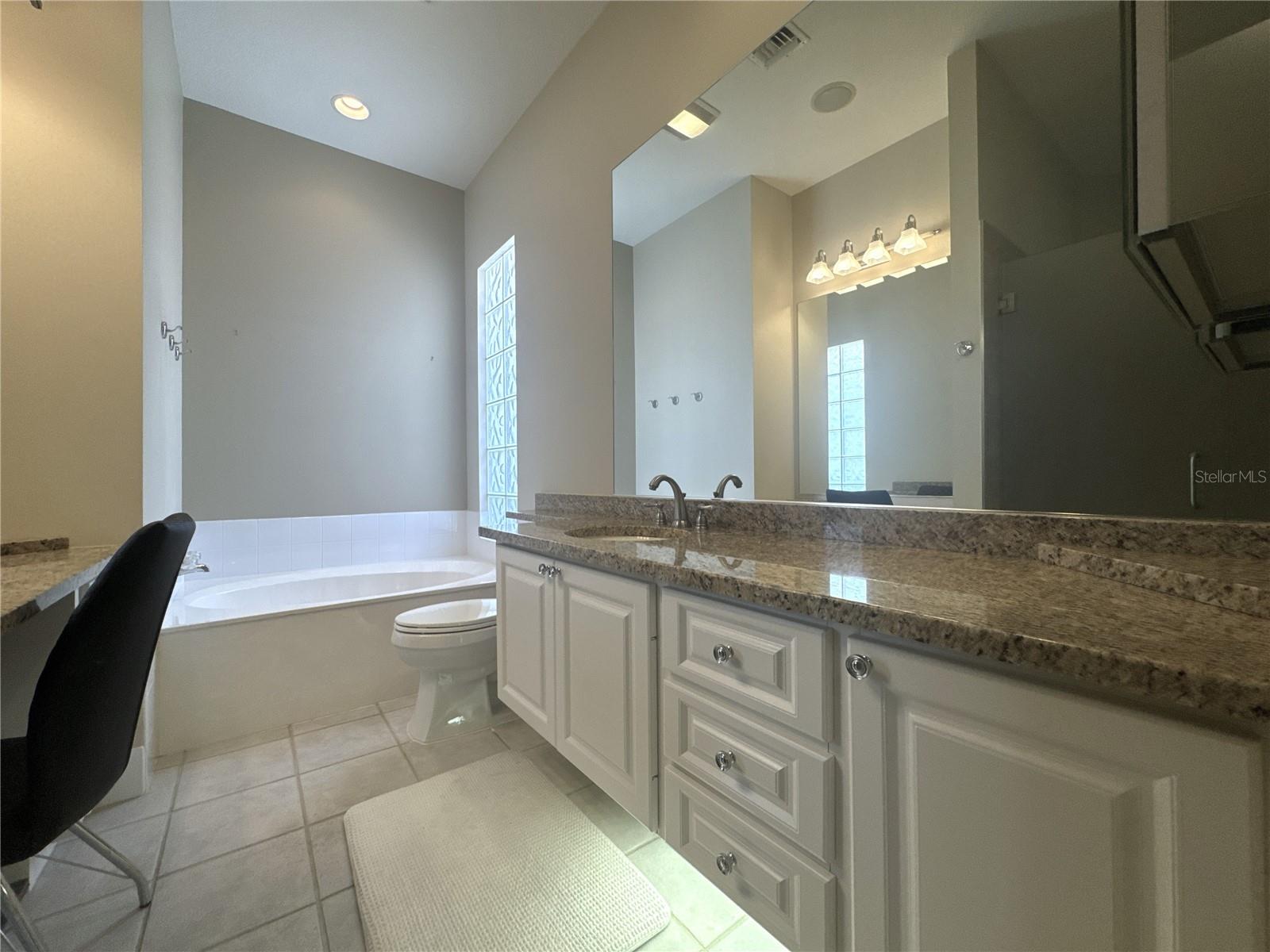 4402 NOVATO CT, NAPLES, FL — photo 13