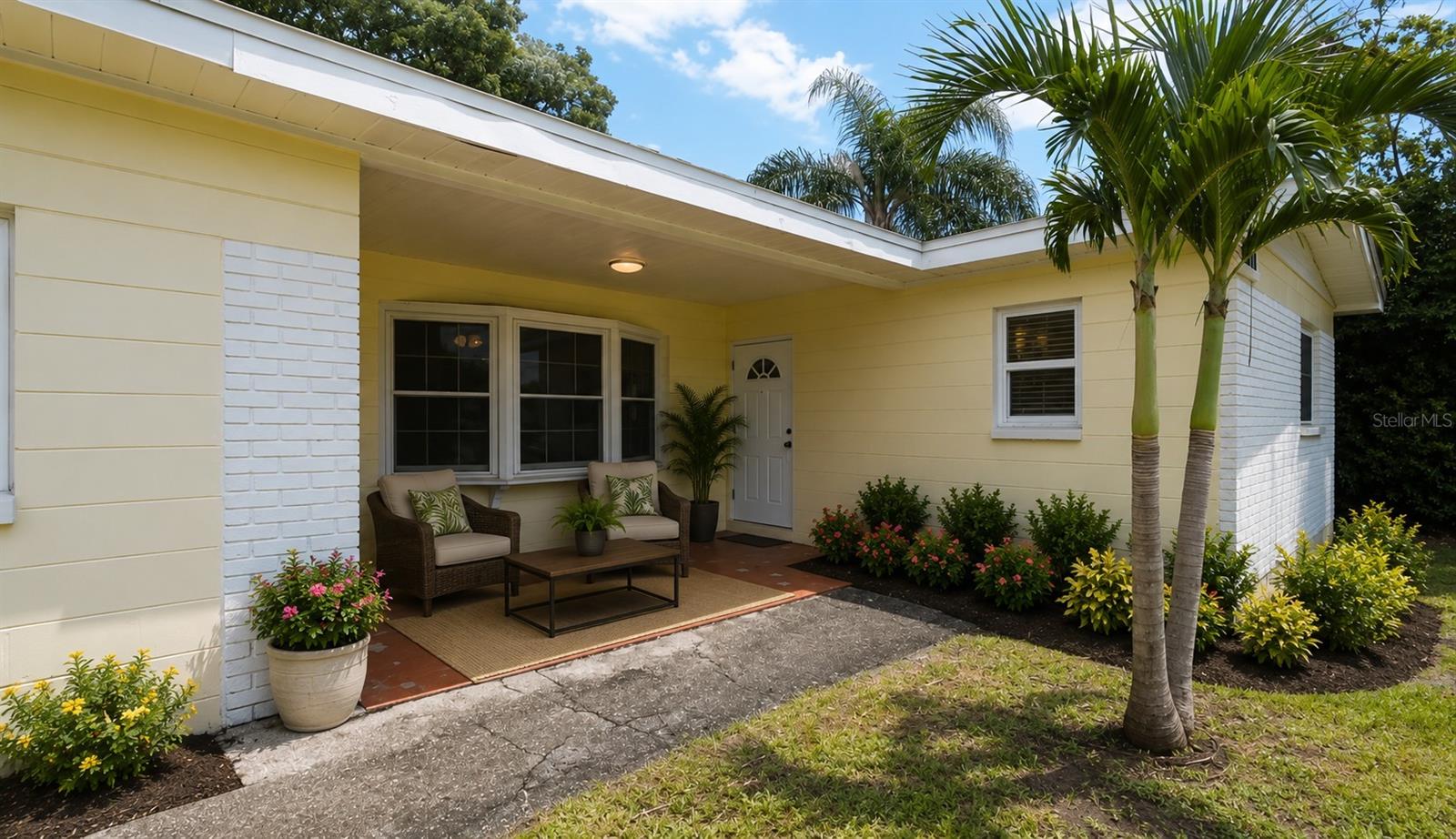 2511 W VIOLET ST, TAMPA, FL — photo 2