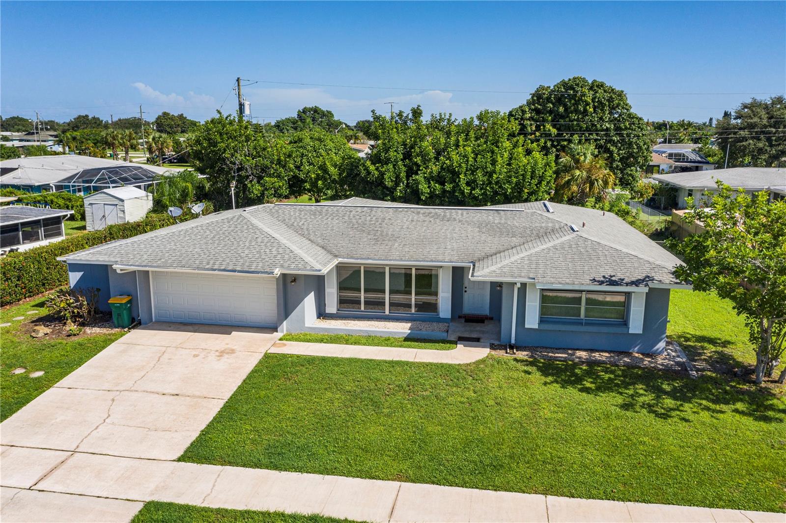 326 WHERLEY AVE SE, PORT CHARLOTTE, FL — photo 2