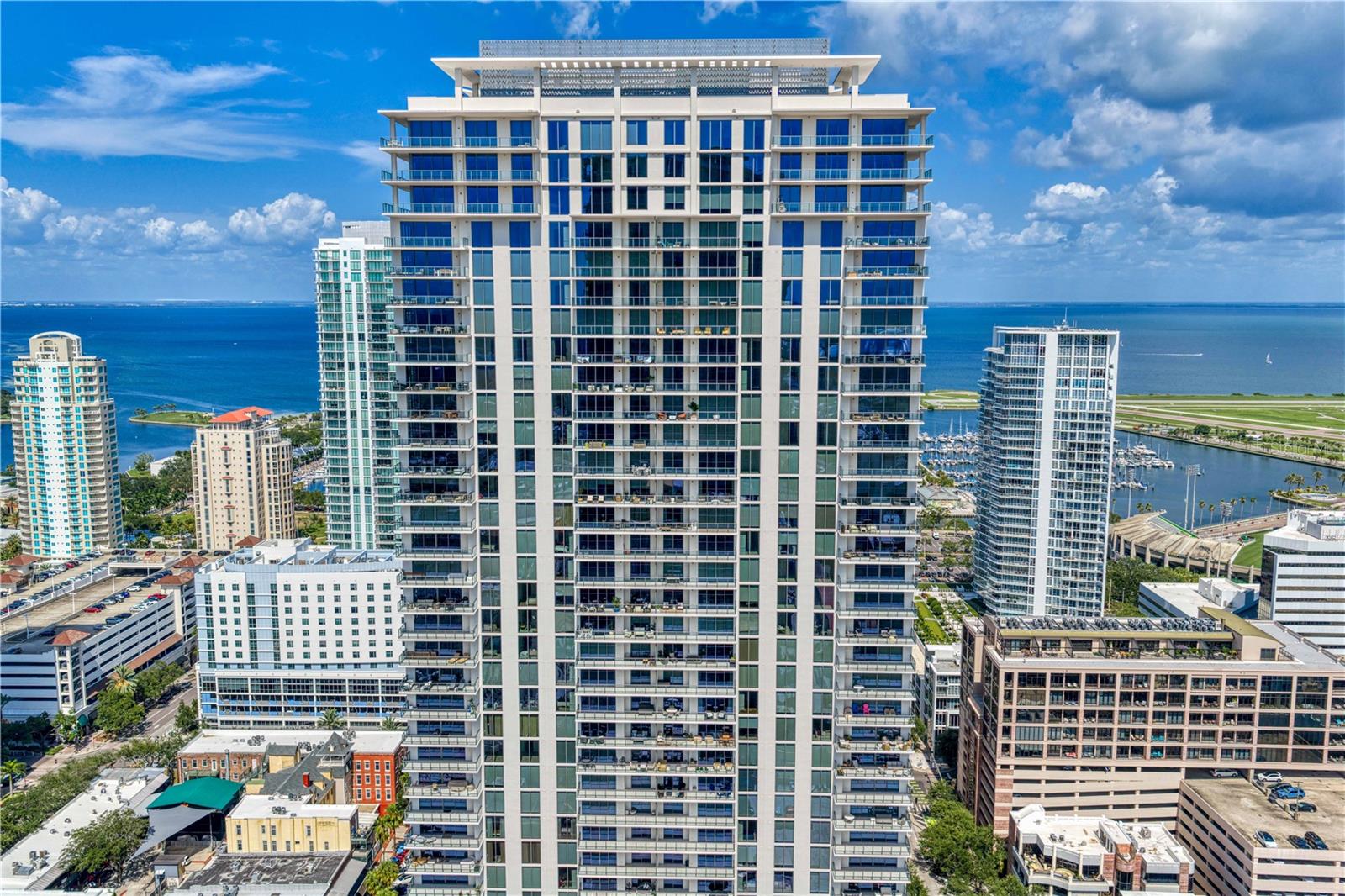 275 1ST AVE S #3906, ST PETERSBURG, FL — photo 2
