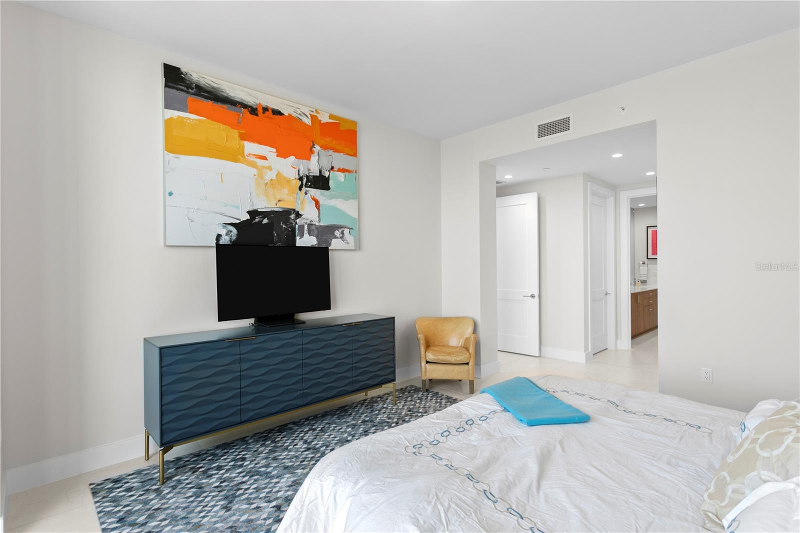 275 1ST AVE S #3906, ST PETERSBURG, FL — photo 34