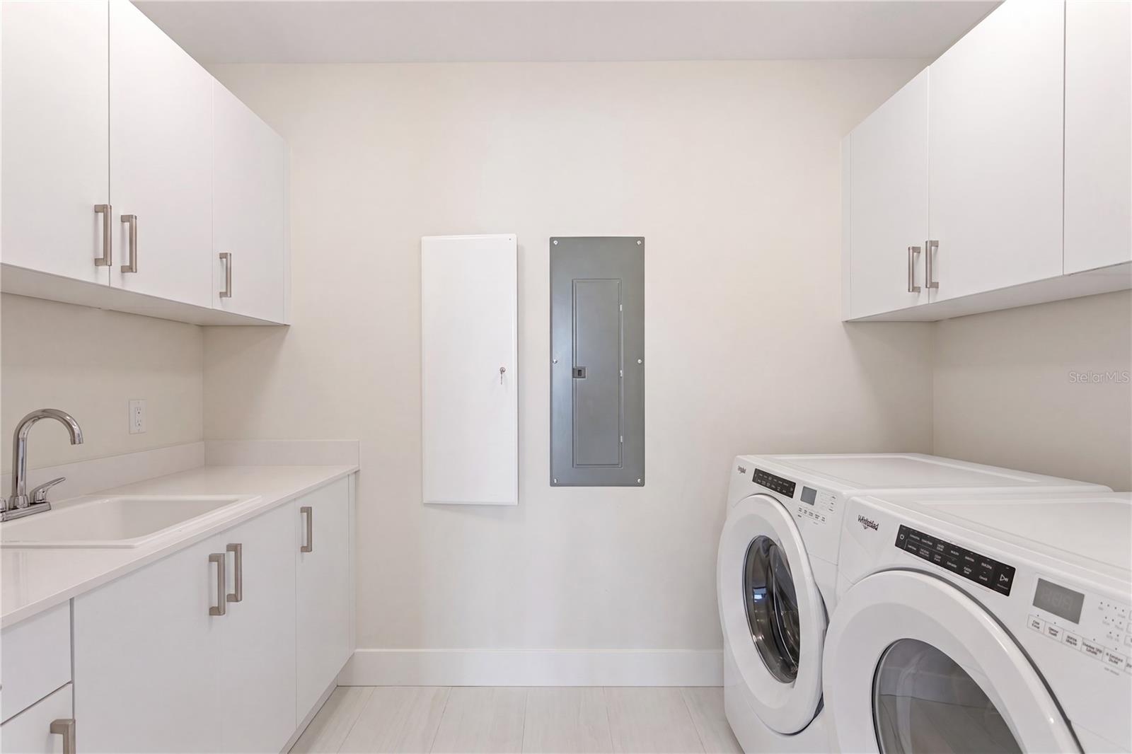 275 1ST AVE S #3906, ST PETERSBURG, FL — photo 37