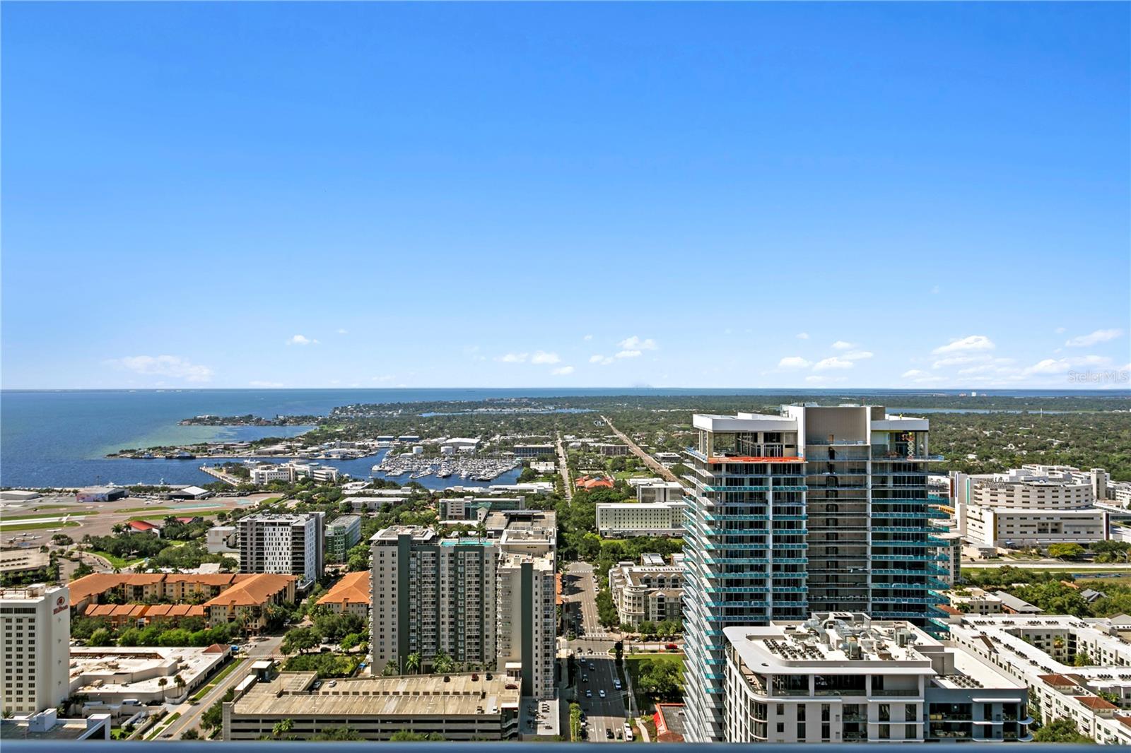 275 1ST AVE S #3906, ST PETERSBURG, FL — photo 38